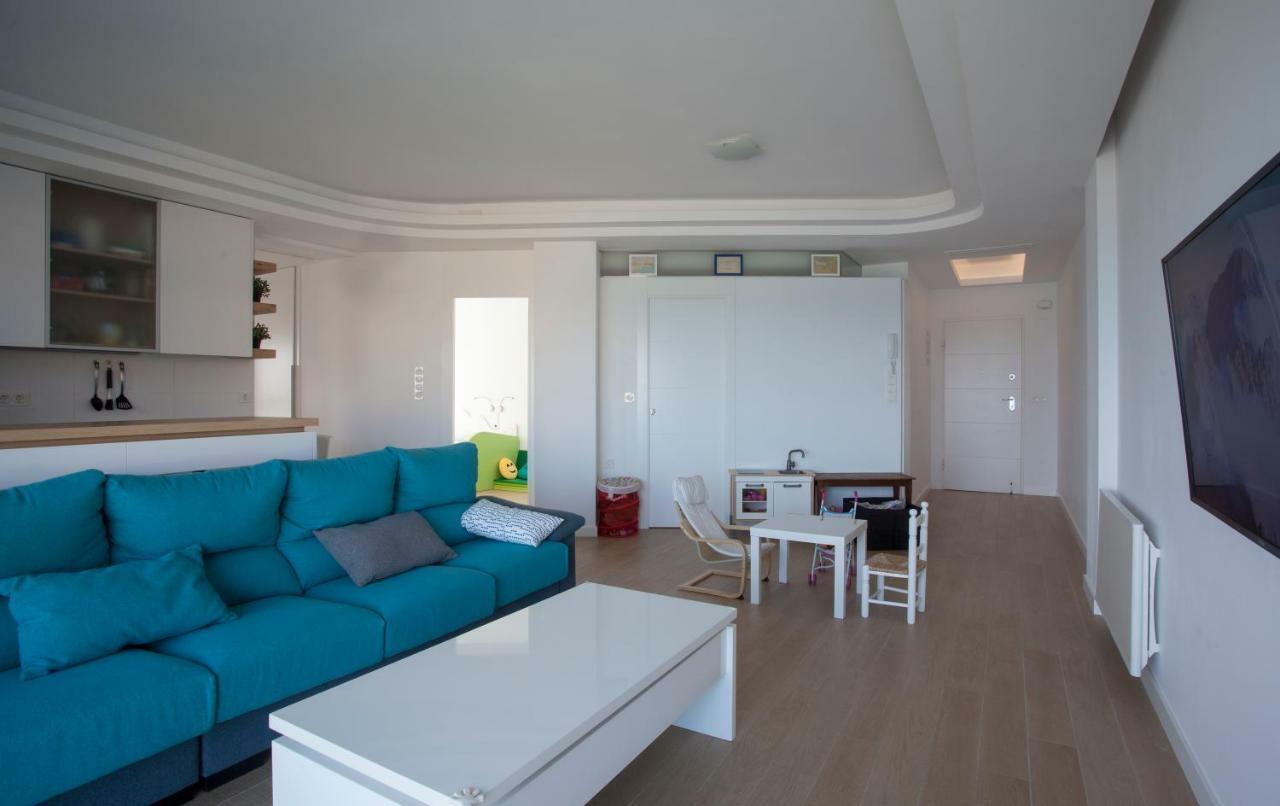Great Views First Line Teleworkers And Families Unforgetable Apartment Arenales del Sol Ngoại thất bức ảnh
